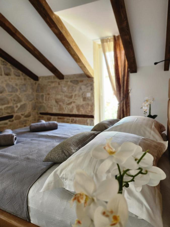 Rio Luxury Rooms สปลิท ภายนอก รูปภาพ