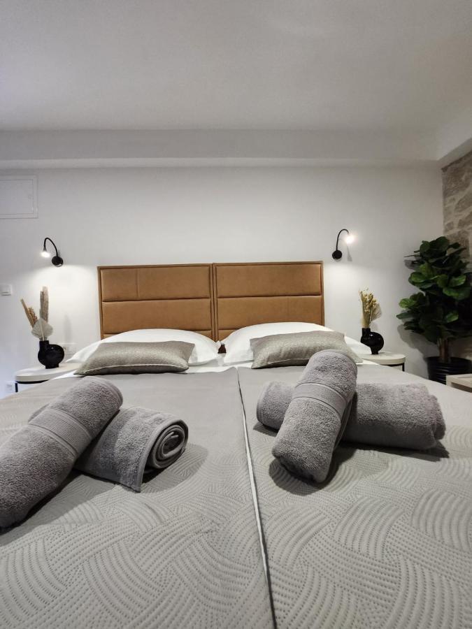 Rio Luxury Rooms สปลิท ภายนอก รูปภาพ