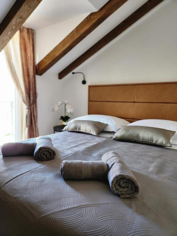 Rio Luxury Rooms สปลิท ภายนอก รูปภาพ