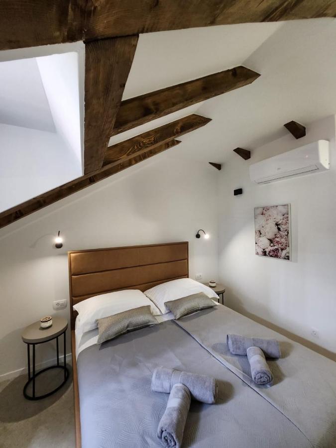 Rio Luxury Rooms สปลิท ภายนอก รูปภาพ