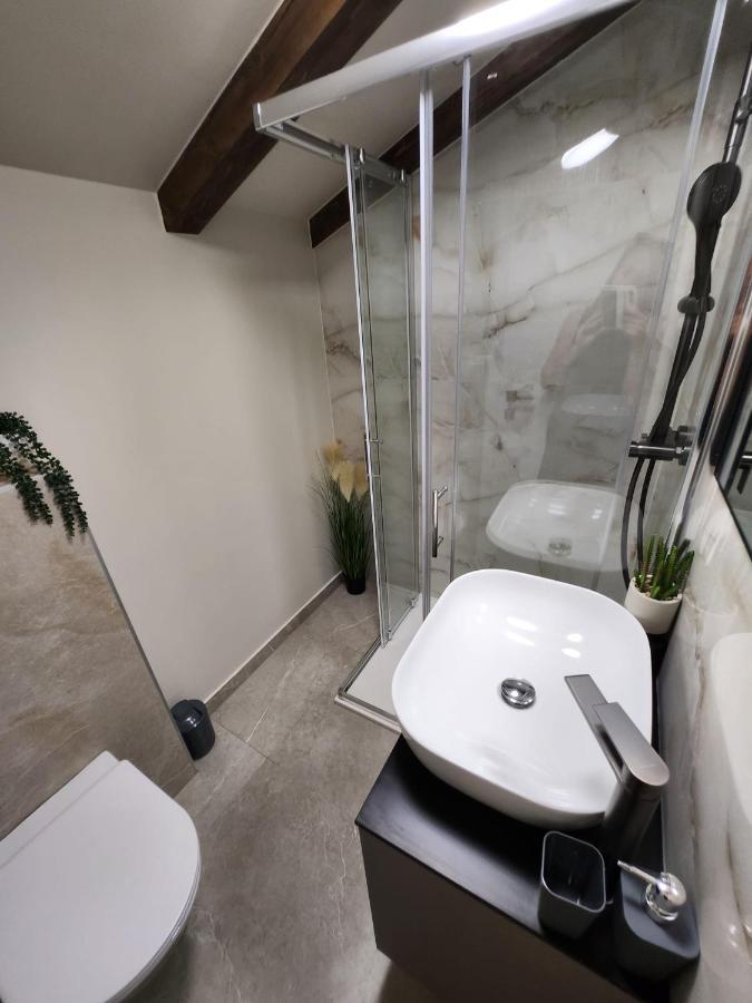 Rio Luxury Rooms สปลิท ภายนอก รูปภาพ