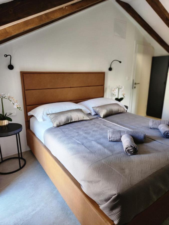 Rio Luxury Rooms สปลิท ภายนอก รูปภาพ