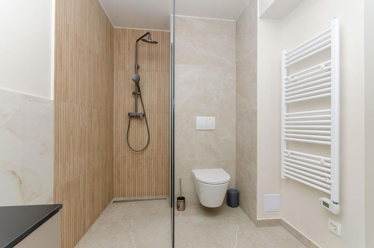 Rio Luxury Rooms สปลิท ภายนอก รูปภาพ